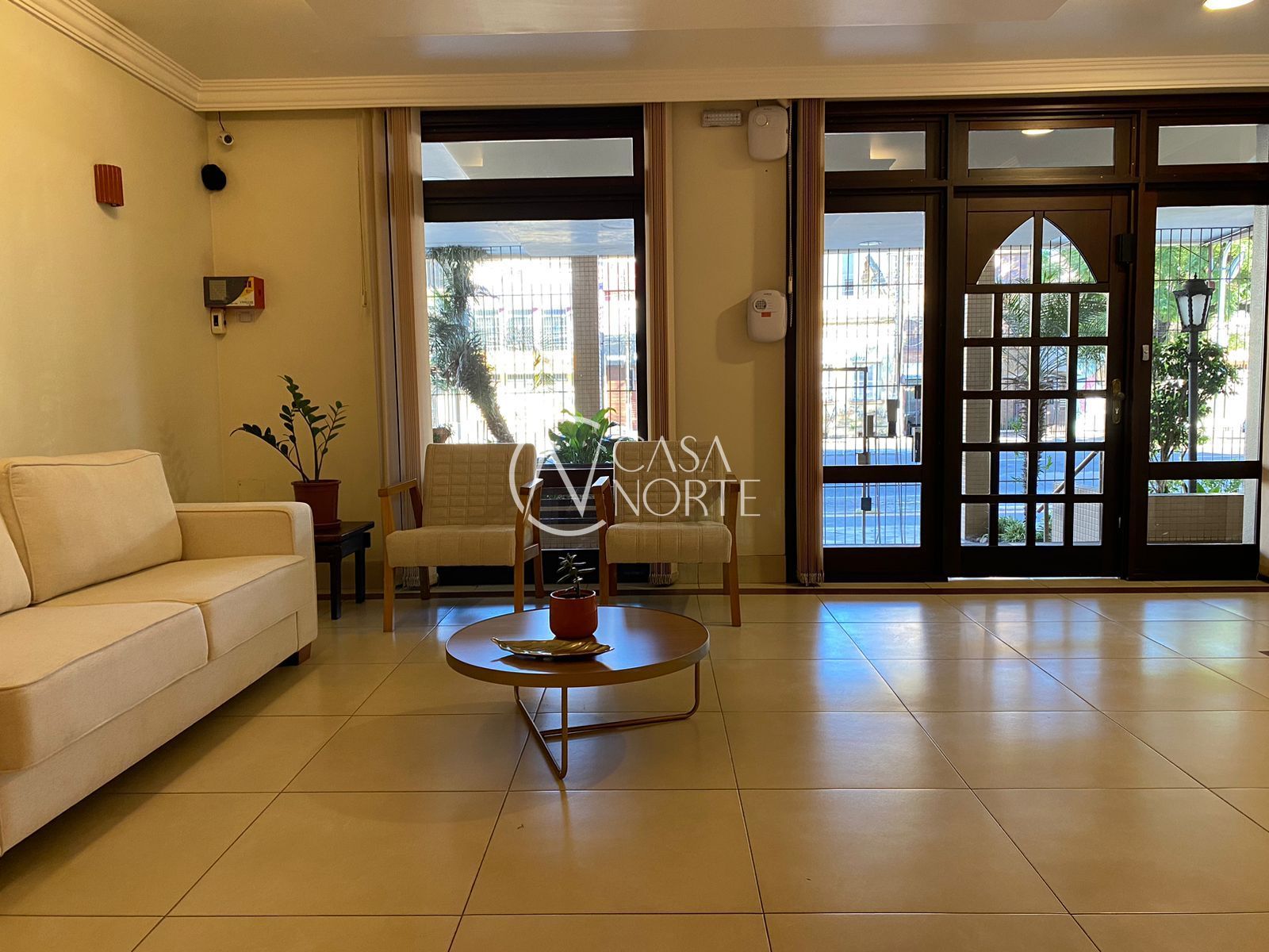 Apartamento à venda com 3 quartos, 102m², 1 suíte, 1 vaga, Rua Mariante no bairro Rio Branco em Porto Alegre