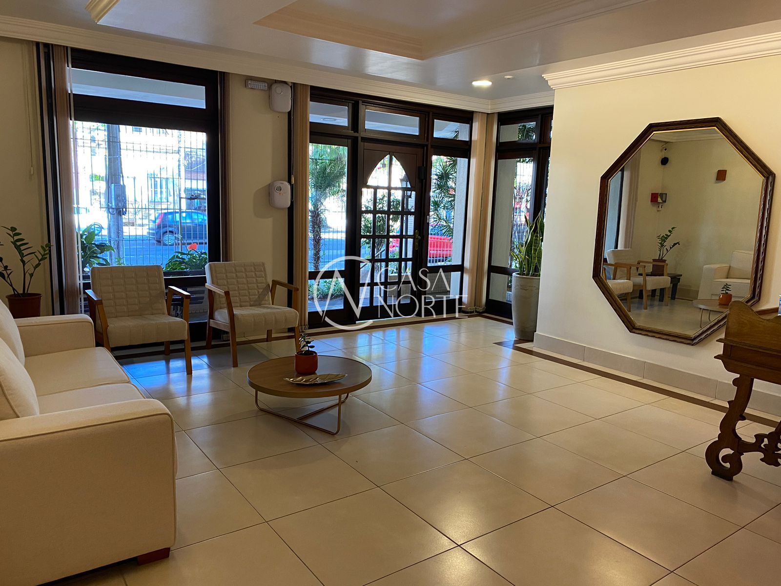 Apartamento à venda com 3 quartos, 102m², 1 suíte, 1 vaga, Rua Mariante no bairro Rio Branco em Porto Alegre