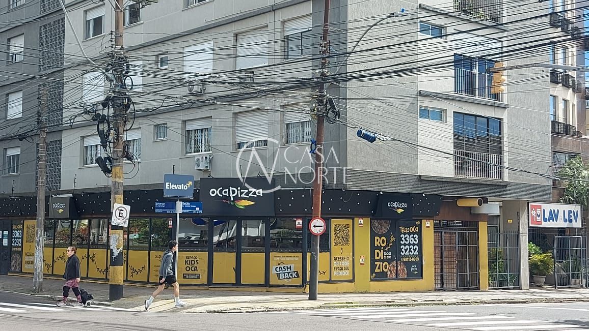 Ponto Comercial à venda com 5 quartos, 150m², Avenida Ipiranga no bairro Menino Deus em Porto Alegre
