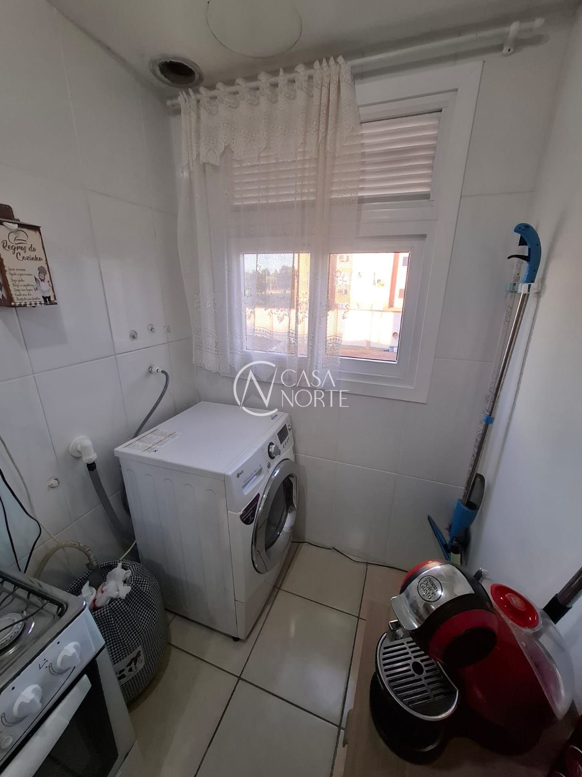 Apartamento à venda com 2 quartos, 47m², 1 vaga, Rua Armando Pereira Nunes no bairro Restinga em Porto Alegre