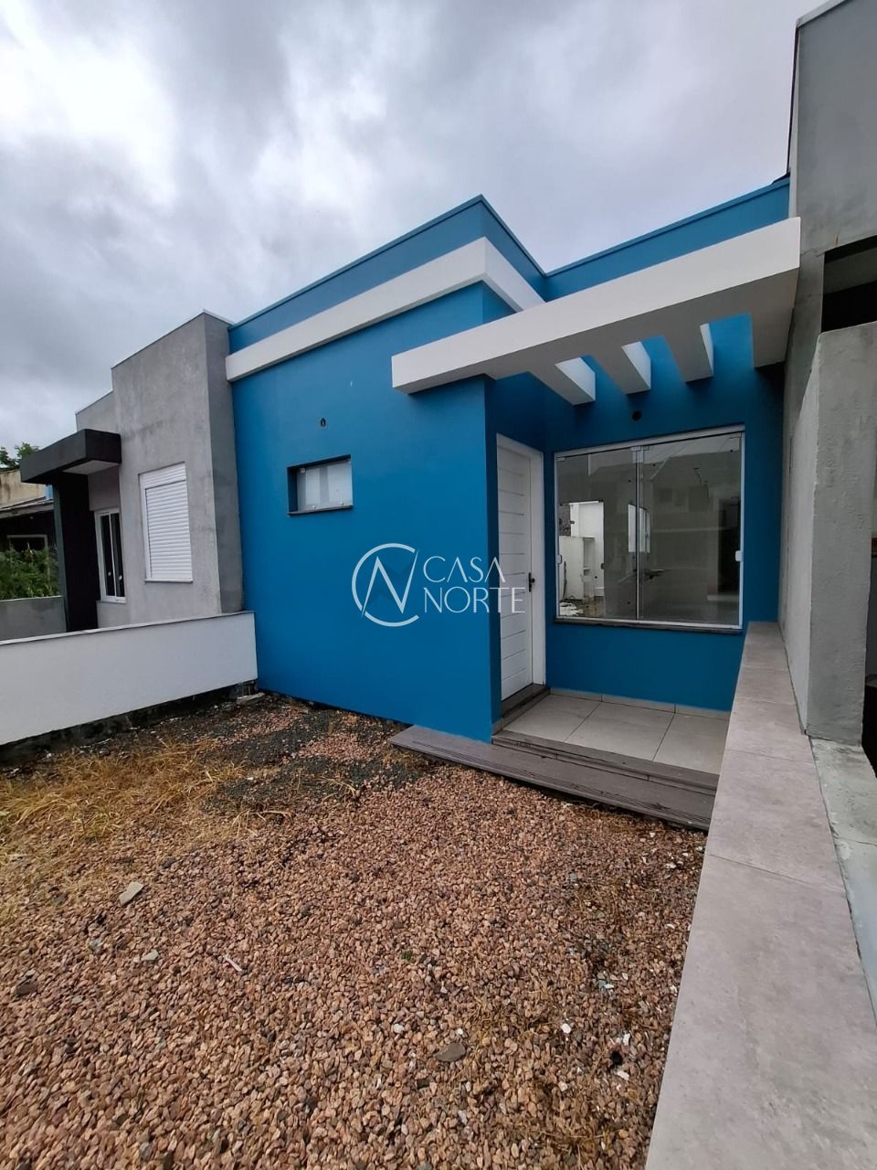 Casa à venda com 2 quartos, 89m², 2 suítes, 2 vagas, Rua Isidoro Bettio no bairro Aberta dos Morros em Porto Alegre