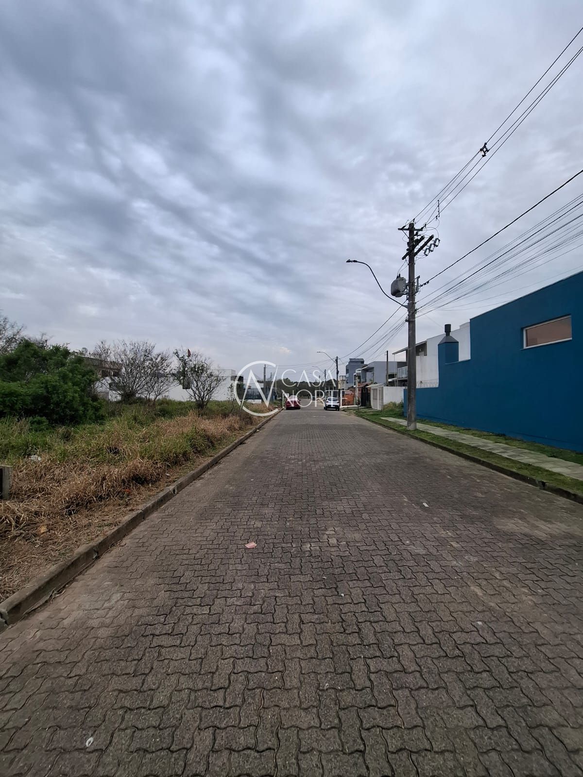 Terreno à venda  com 110m², Rua Jorge Babot Miranda no bairro Aberta dos Morros em Porto Alegre