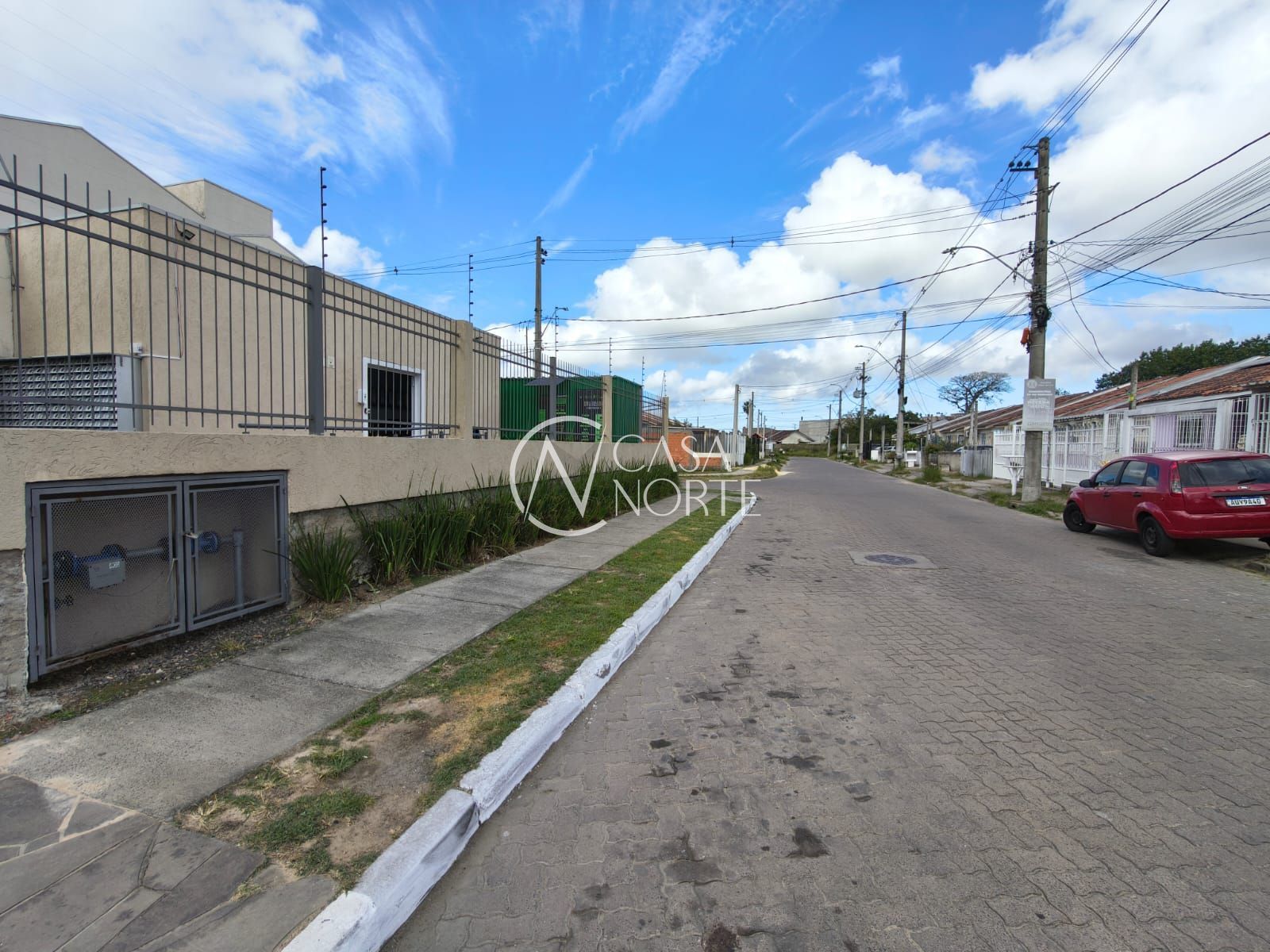 Apartamento à venda com 2 quartos, 36m², 1 vaga, Rua Nair Garcia Martins no bairro Restinga em Porto Alegre