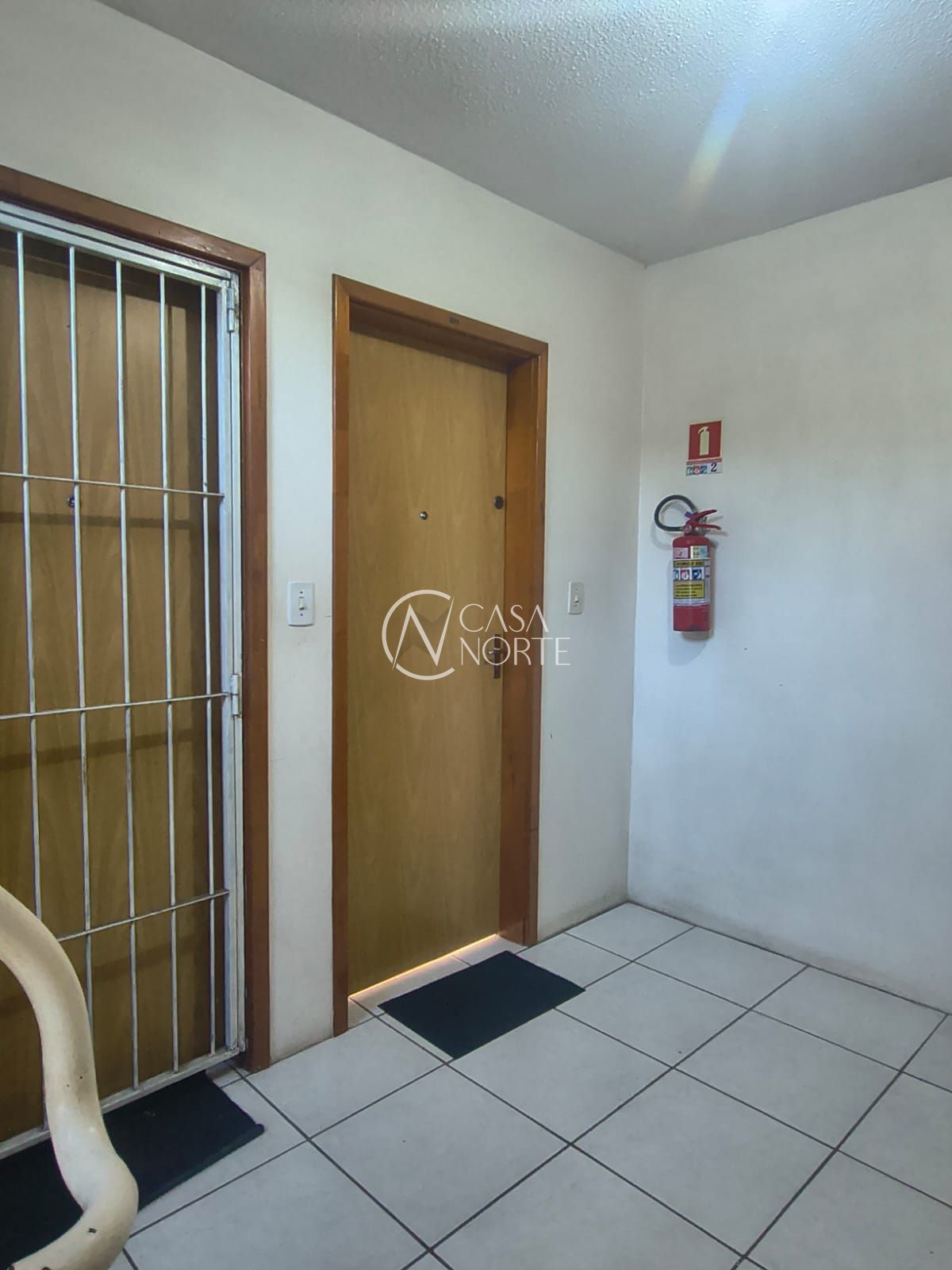 Apartamento à venda com 2 quartos, 38m², 1 vaga, Rua Capitão Pedroso no bairro Restinga em Porto Alegre