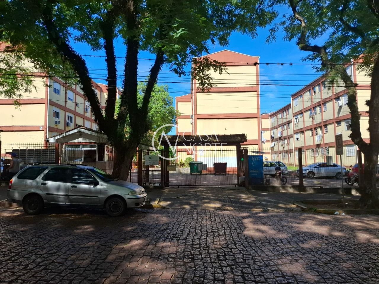 Apartamento à venda com 2 quartos, 49m², 1 vaga, Travessa Escobar no bairro Camaquã em Porto Alegre