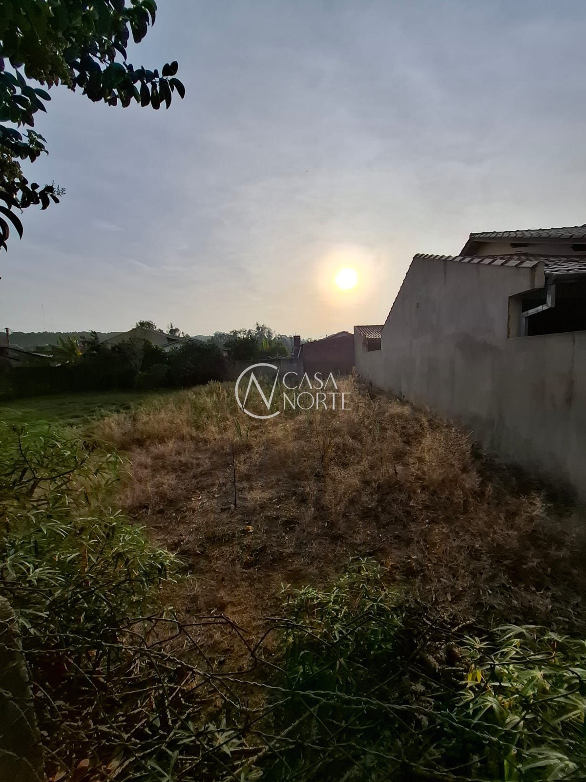 Terreno à venda  com 250m², Rua Natal Condotta no bairro Belém Novo em Porto Alegre