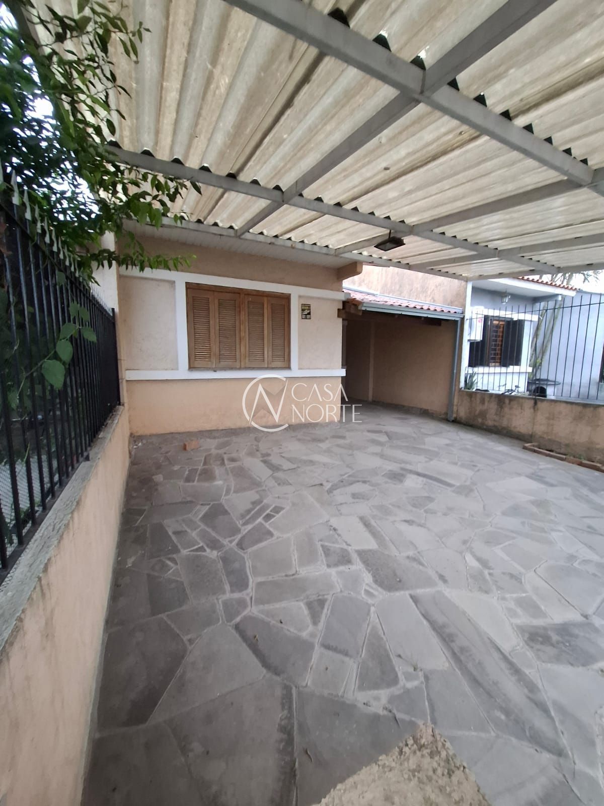 Casa à venda com 3 quartos, 60m², 2 vagas, Rua Padre Arthur Morsch no bairro Hípica em Porto Alegre