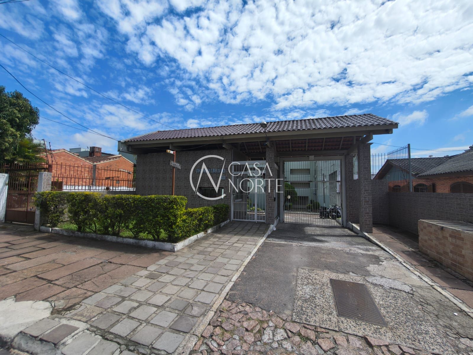 Apartamento à venda com 1 quarto, 56m², 1 vaga, Rua Liberal no bairro Tristeza em Porto Alegre