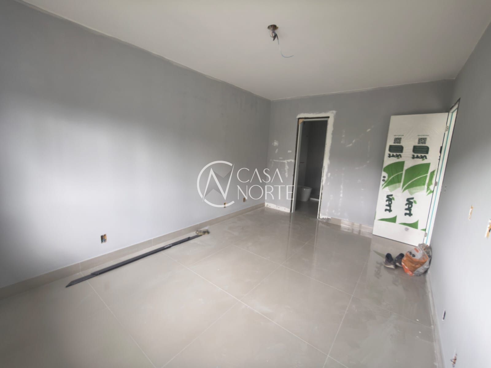 Casa à venda com 3 quartos, 90m², 1 suíte, 2 vagas, Rua Ney Gomes Martins no bairro Aberta dos Morros em Porto Alegre