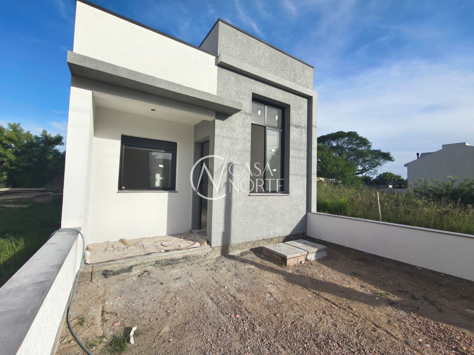 Casa à venda com 2 quartos, 59m², 1 suíte, 2 vagas, Rua Francisco Mattos Terres no bairro Aberta dos Morros em Porto Alegre