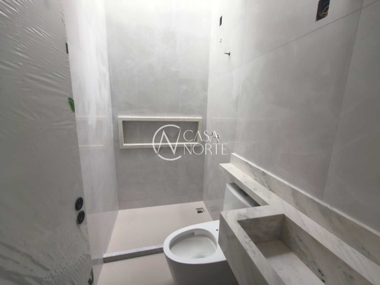 Casa à venda com 3 quartos, 90m², 1 suíte, 2 vagas, Rua Ney Gomes Martins no bairro Aberta dos Morros em Porto Alegre