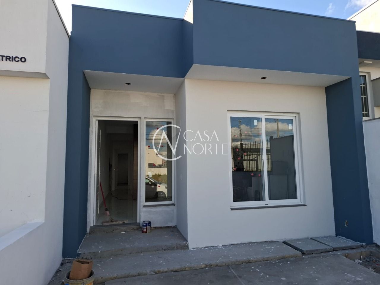 Casa à venda com 2 quartos, 100m², 1 suíte, 2 vagas, Rua Jorge Babot Miranda no bairro Aberta dos Morros em Porto Alegre