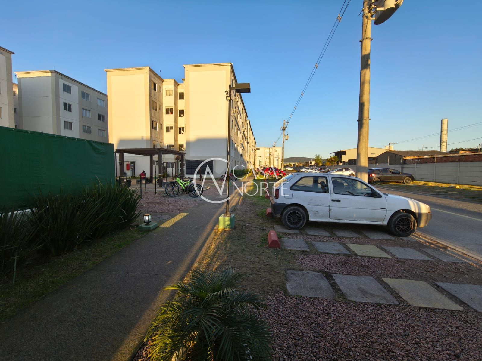 Apartamento à venda com 2 quartos, 40m², 1 vaga, Rua Sabino Pereira Nunes no bairro Restinga em Porto Alegre