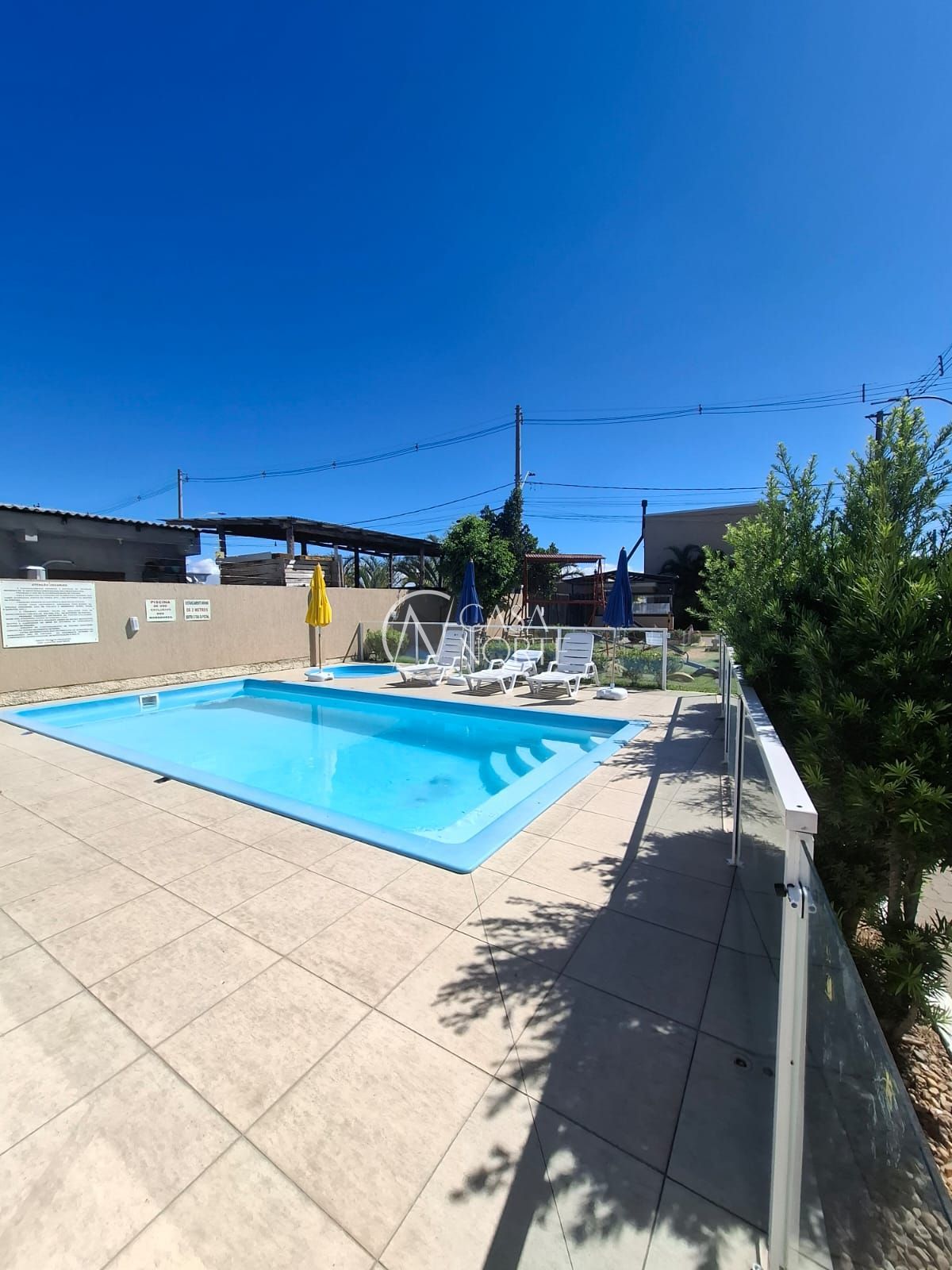 Casa de Condomínio à venda com 2 quartos, 84m², 1 vaga, Rua Capitão Pedroso no bairro Restinga em Porto Alegre