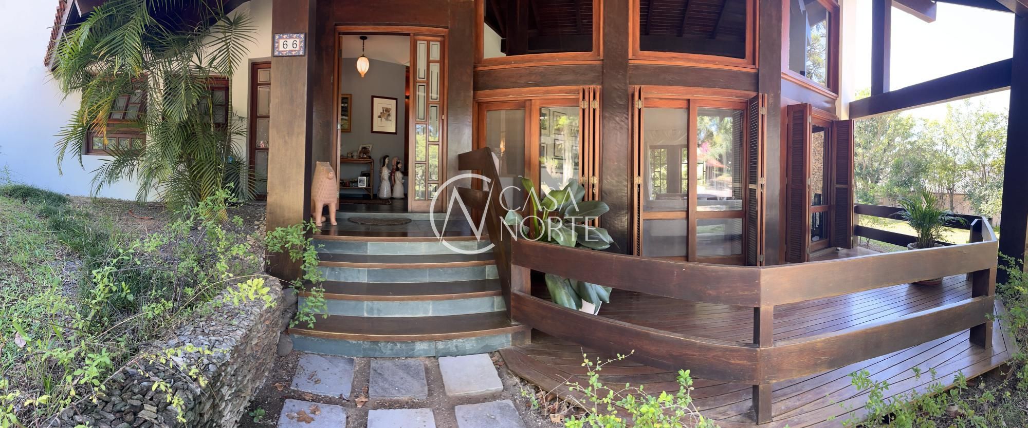 Casa de Condomínio à venda com 3 quartos, 390m², 2 suítes, 5 vagas, Avenida da Cavalhada no bairro Cavalhada em Porto Alegre