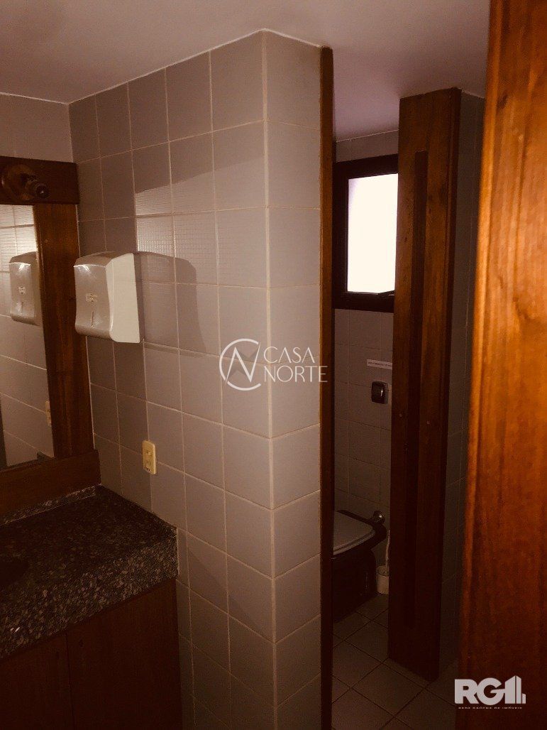 Sala Comercial à venda , 163m², Avenida Júlio de Castilhos - Lado Par no bairro Centro Histórico em Porto Alegre