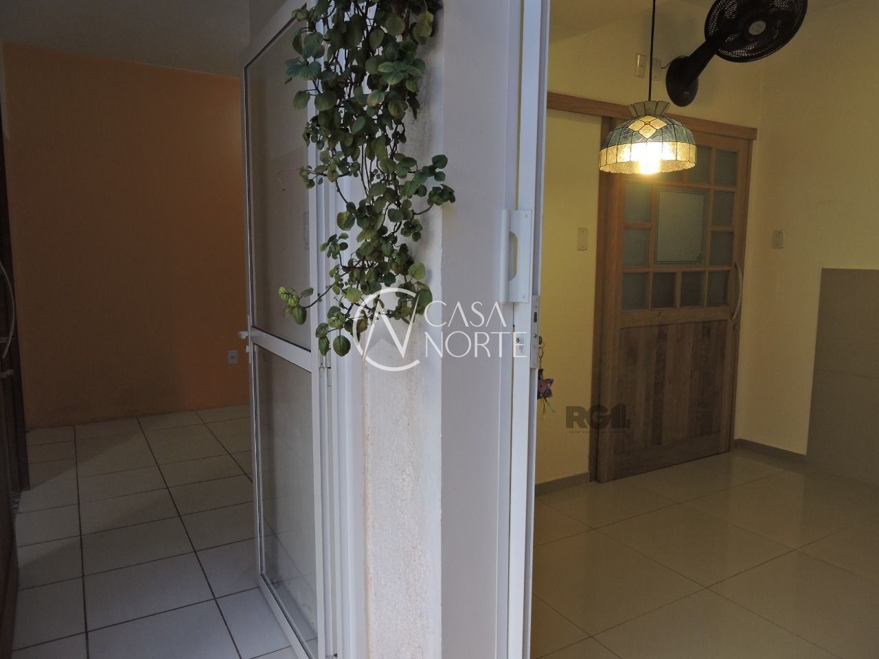 Apartamento à venda com 2 quartos, 58m², Rua Felipe Camarao no bairro Rio Branco em Porto Alegre