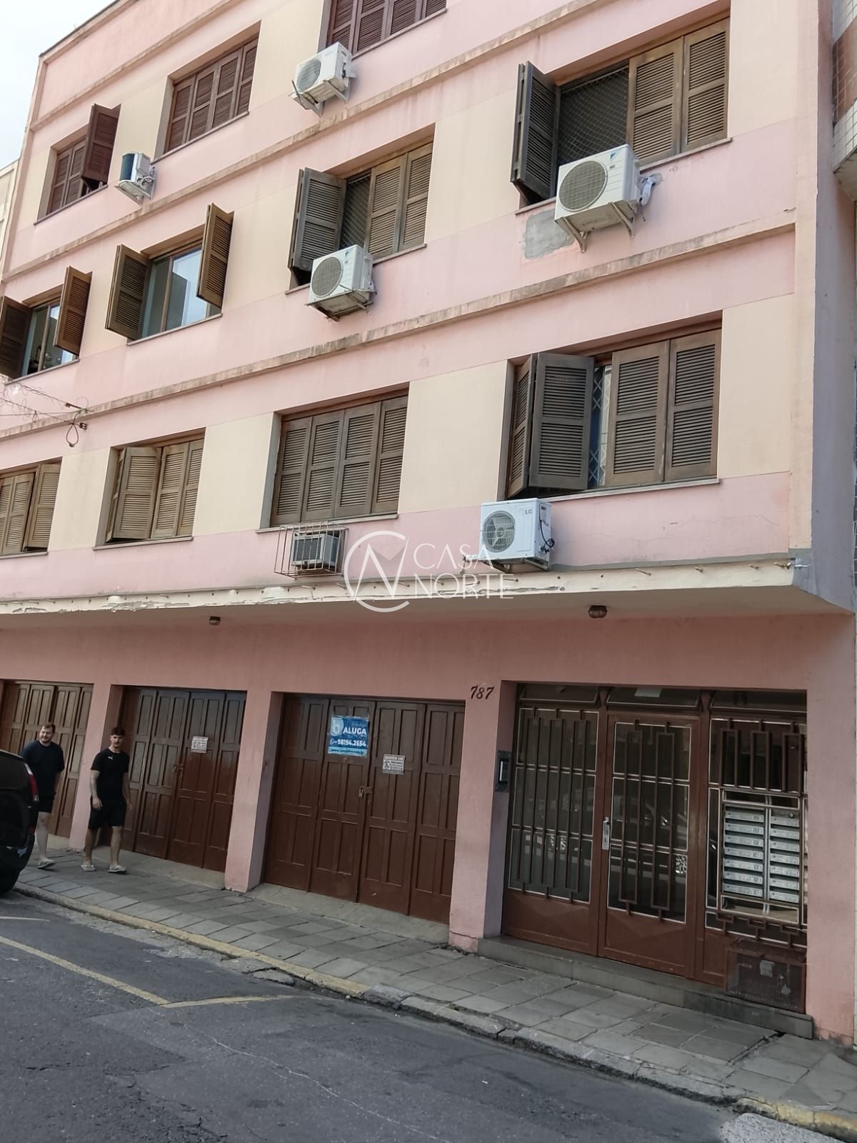 Apartamento à venda com 3 quartos, 69m², Rua Sarmento Leite no bairro Centro Histórico em Porto Alegre