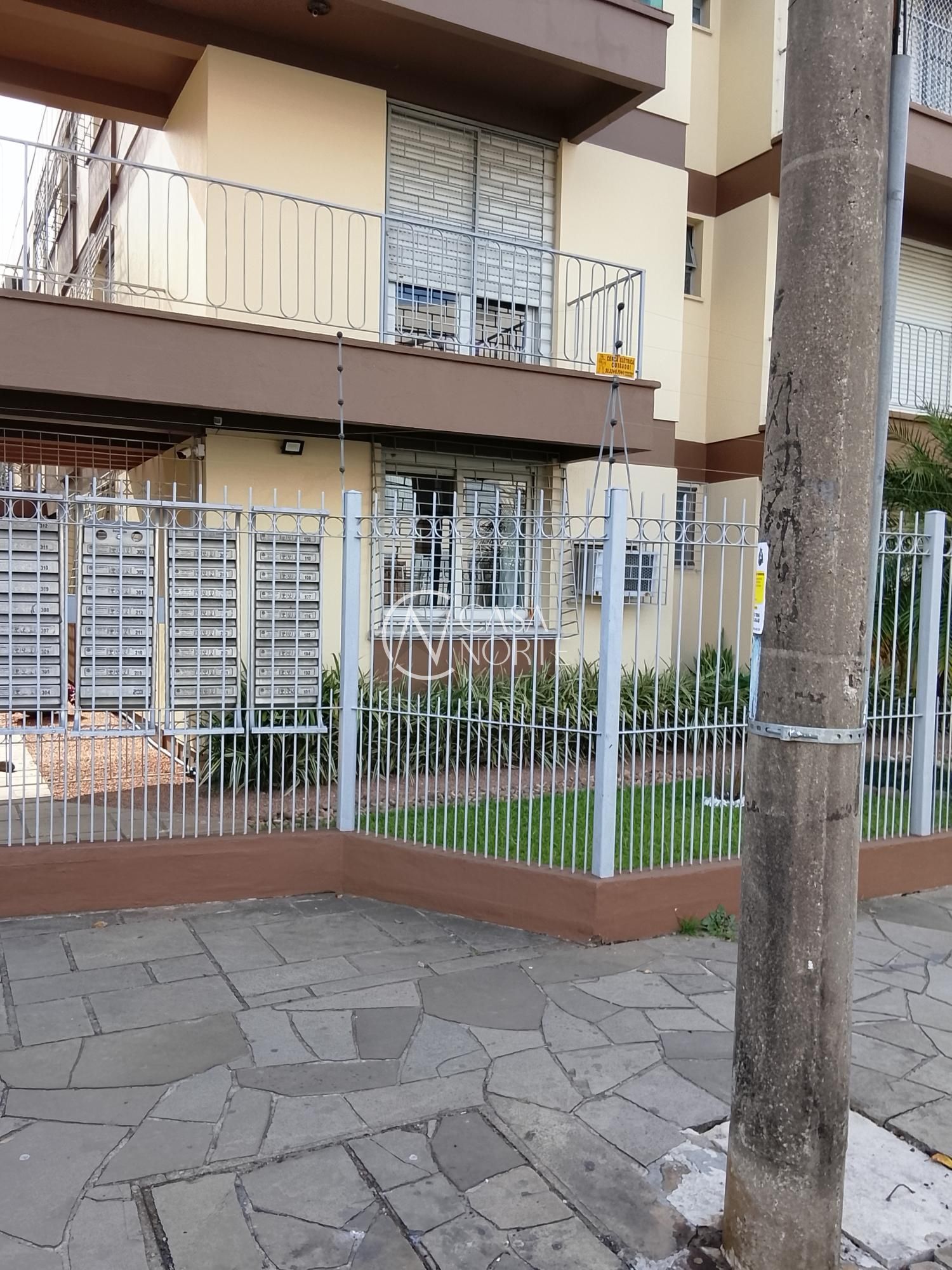 Apartamento à venda com 1 quarto, 51m², Rua General Gomes Carneiro no bairro Medianeira em Porto Alegre