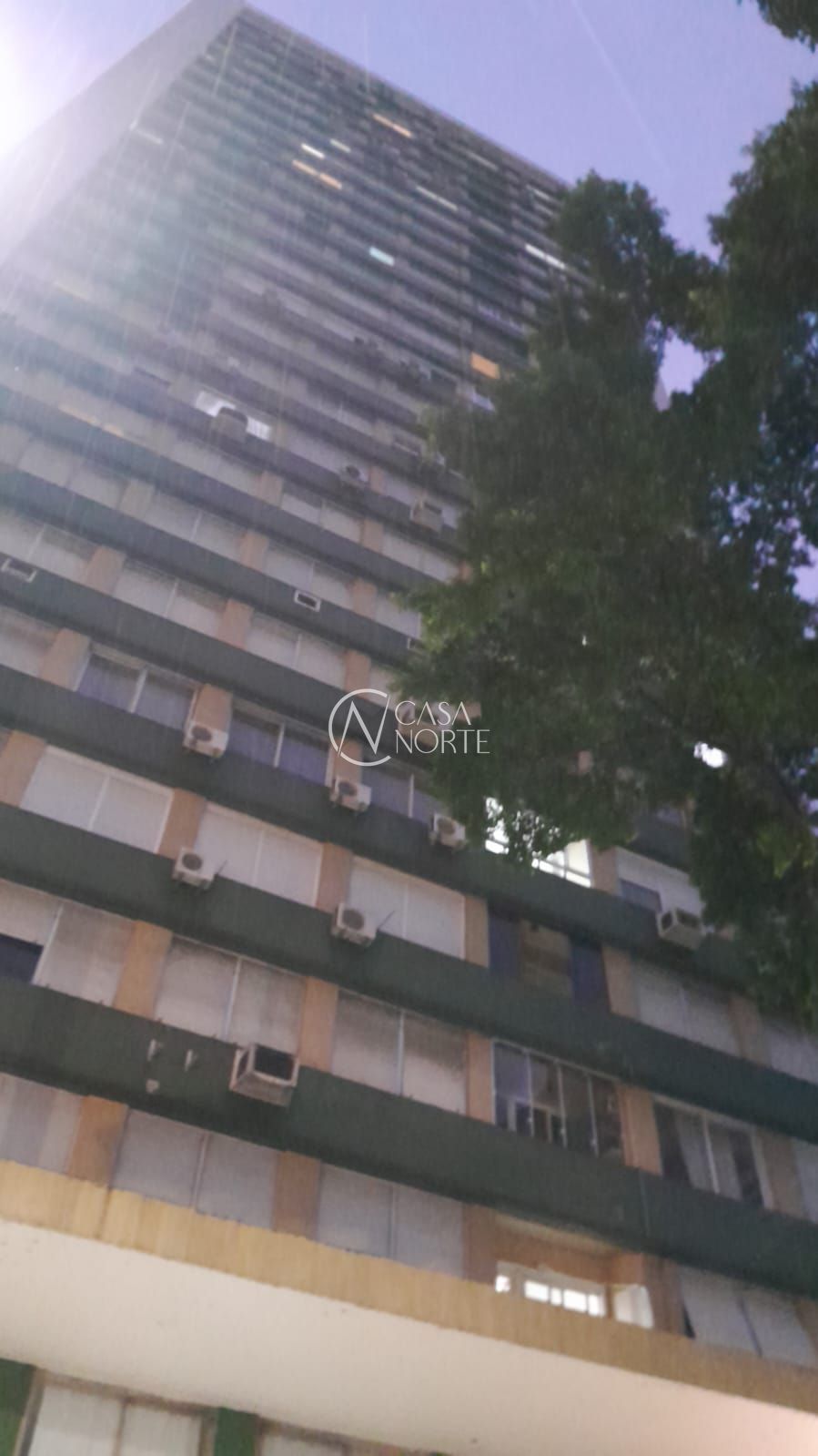 Apartamento à venda com 2 quartos, 51m², Avenida Senador Salgado Filho no bairro Centro Histórico em Porto Alegre