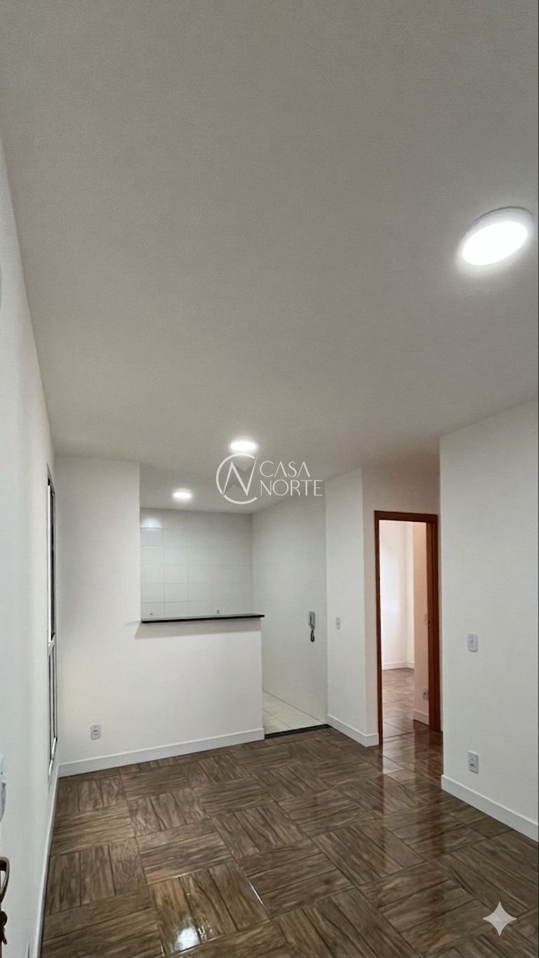 Apartamento à venda com 2 quartos, 39m², 1 vaga, Rua Atílio Supertti no bairro Vila Nova em Porto Alegre