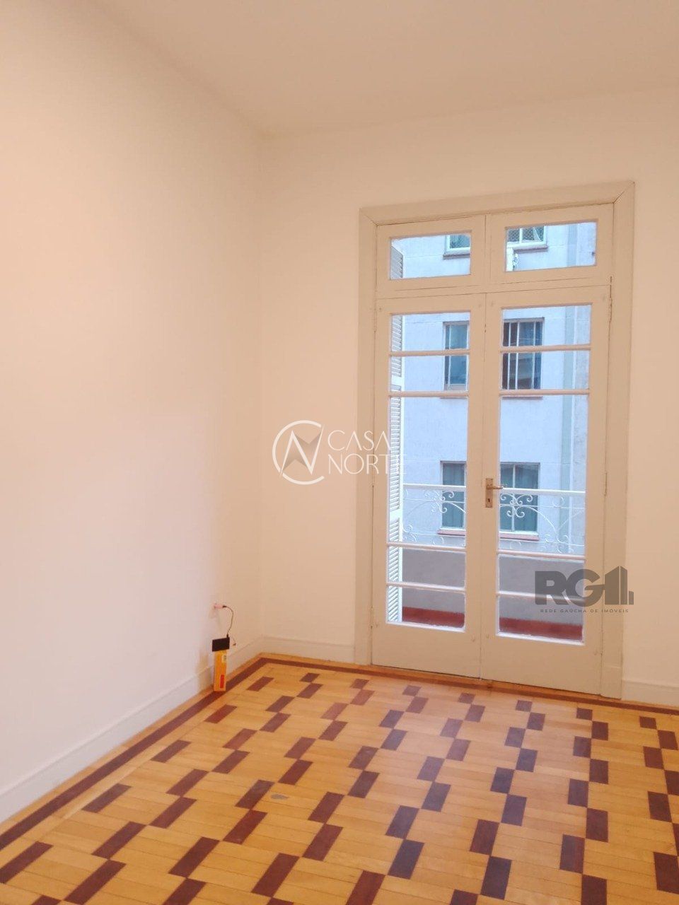 Apartamento à venda com 3 quartos, 102m², Rua Marechal Floriano Peixoto no bairro Centro Histórico em Porto Alegre