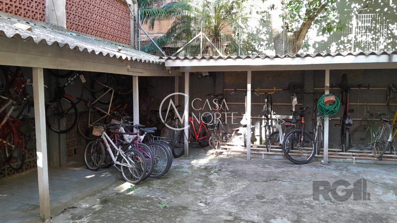 Apartamento à venda com 2 quartos, 64m², 1 vaga, Rua Demétrio Ribeiro no bairro Centro Histórico em Porto Alegre