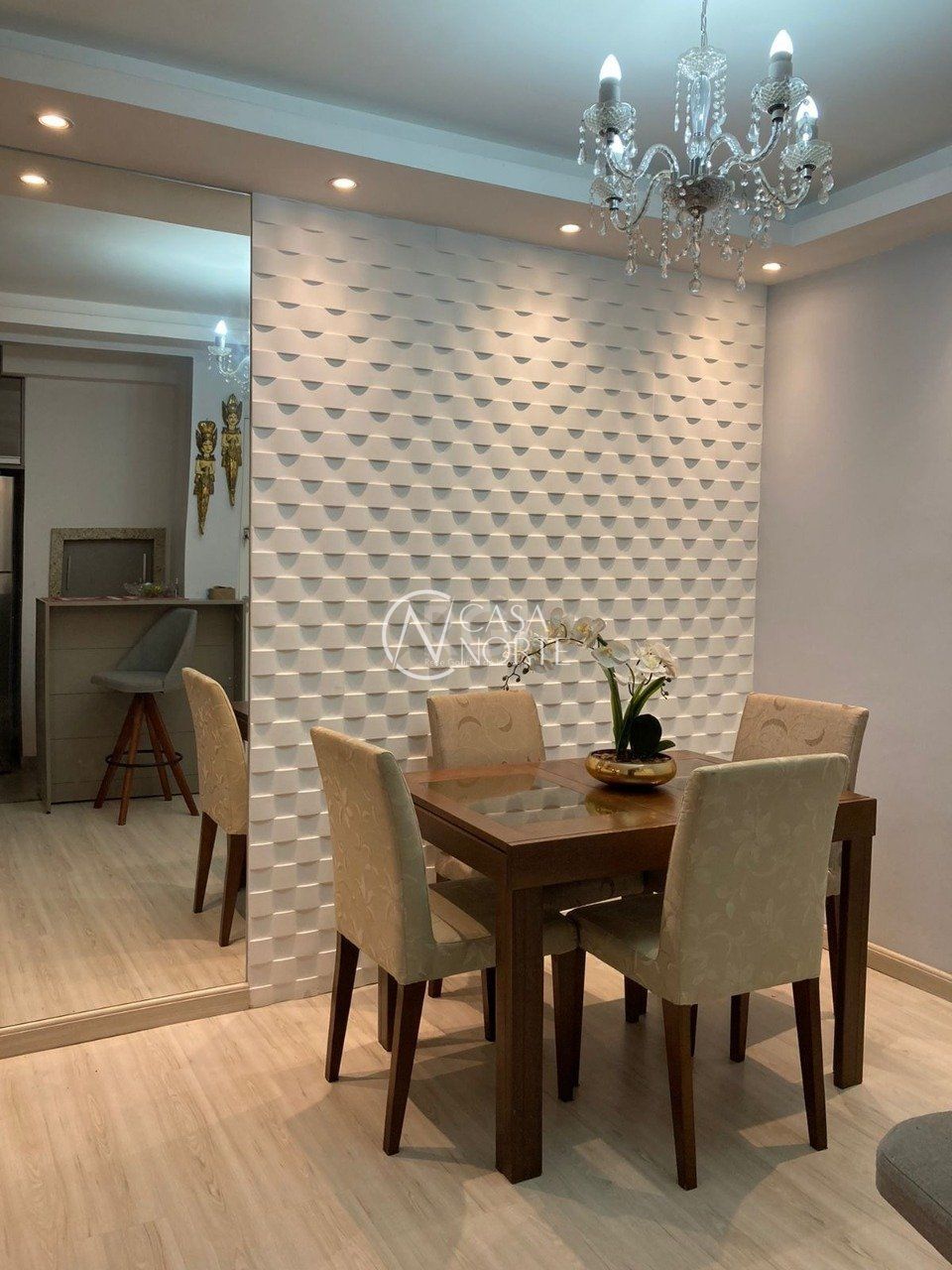 Apartamento à venda com 3 quartos, 72m², 1 suíte, 1 vaga, Rua Waldemar Pinheiro Cantergi no bairro Sarandi em Porto Alegre