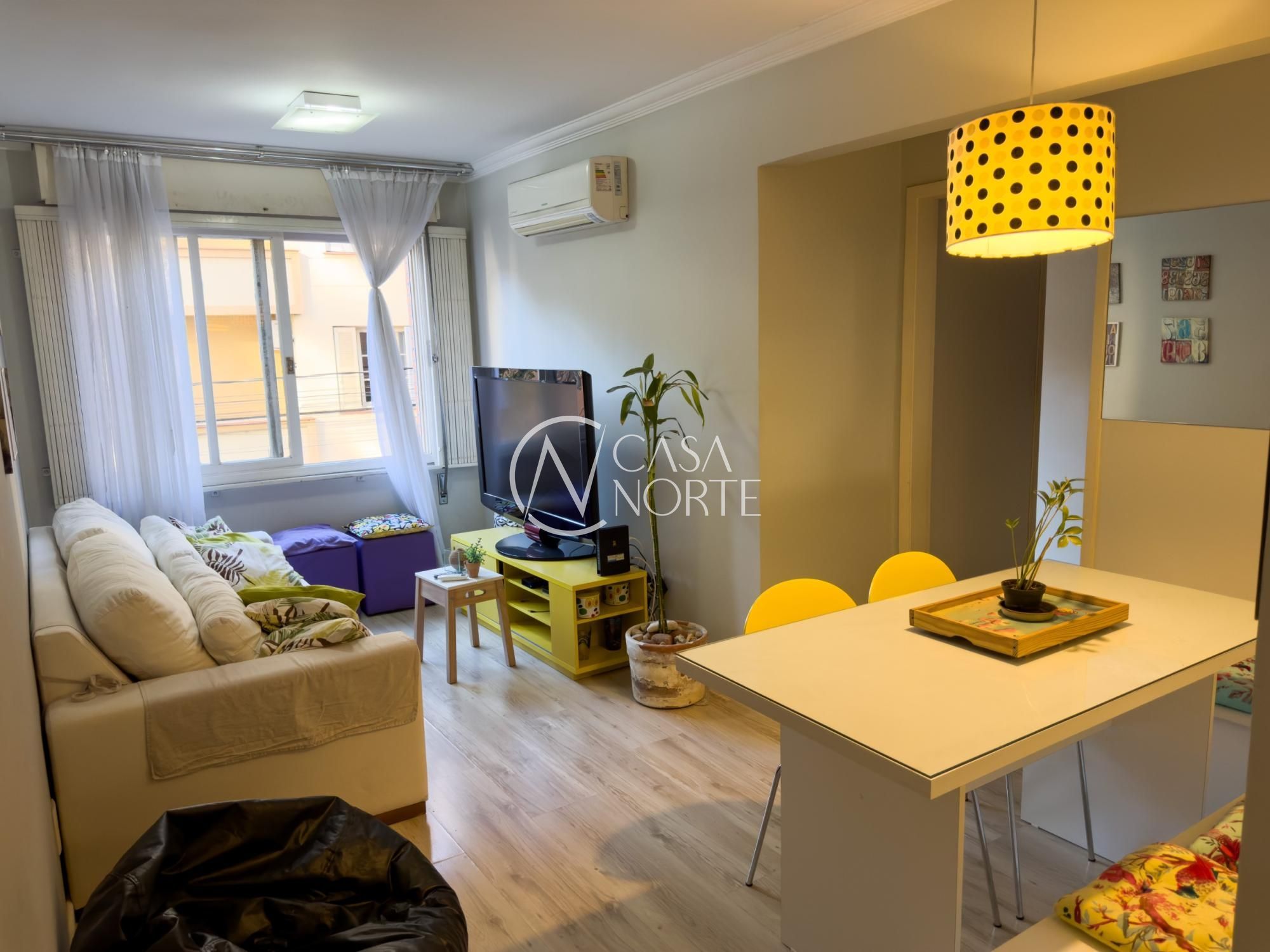 Apartamento à venda com 2 quartos, 60m², Rua General Lima e Silva no bairro Cidade Baixa em Porto Alegre