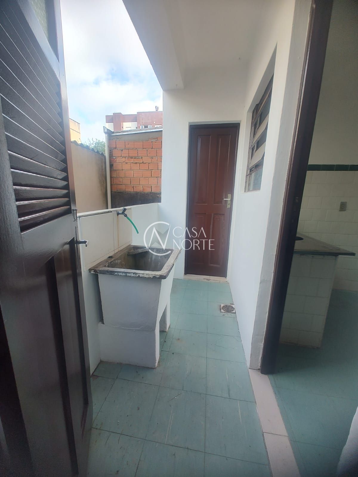 Apartamento à venda com 2 quartos, 75m², Rua José de Alencar no bairro Menino Deus em Porto Alegre