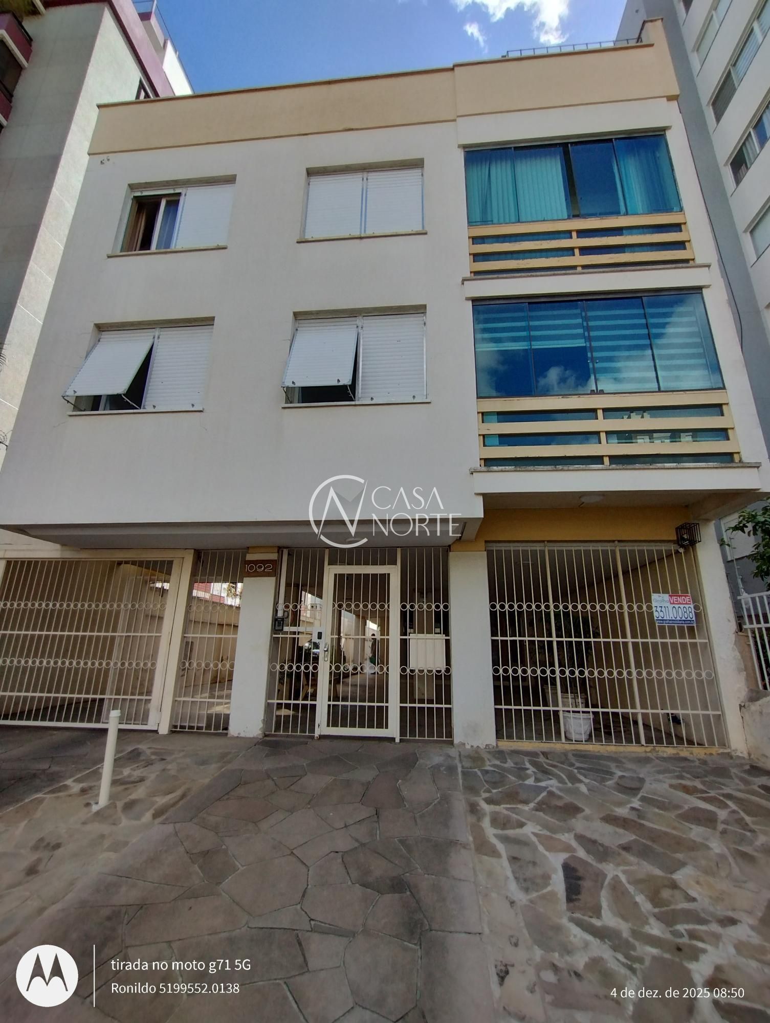 Cobertura à venda com 2 quartos, 139m², 1 suíte, 1 vaga, Rua São Luís no bairro Santana em Porto Alegre