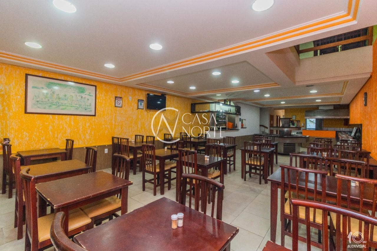 Casa Comercial à venda , 320m², Rua José do Patrocinio no bairro Cidade Baixa em Porto Alegre