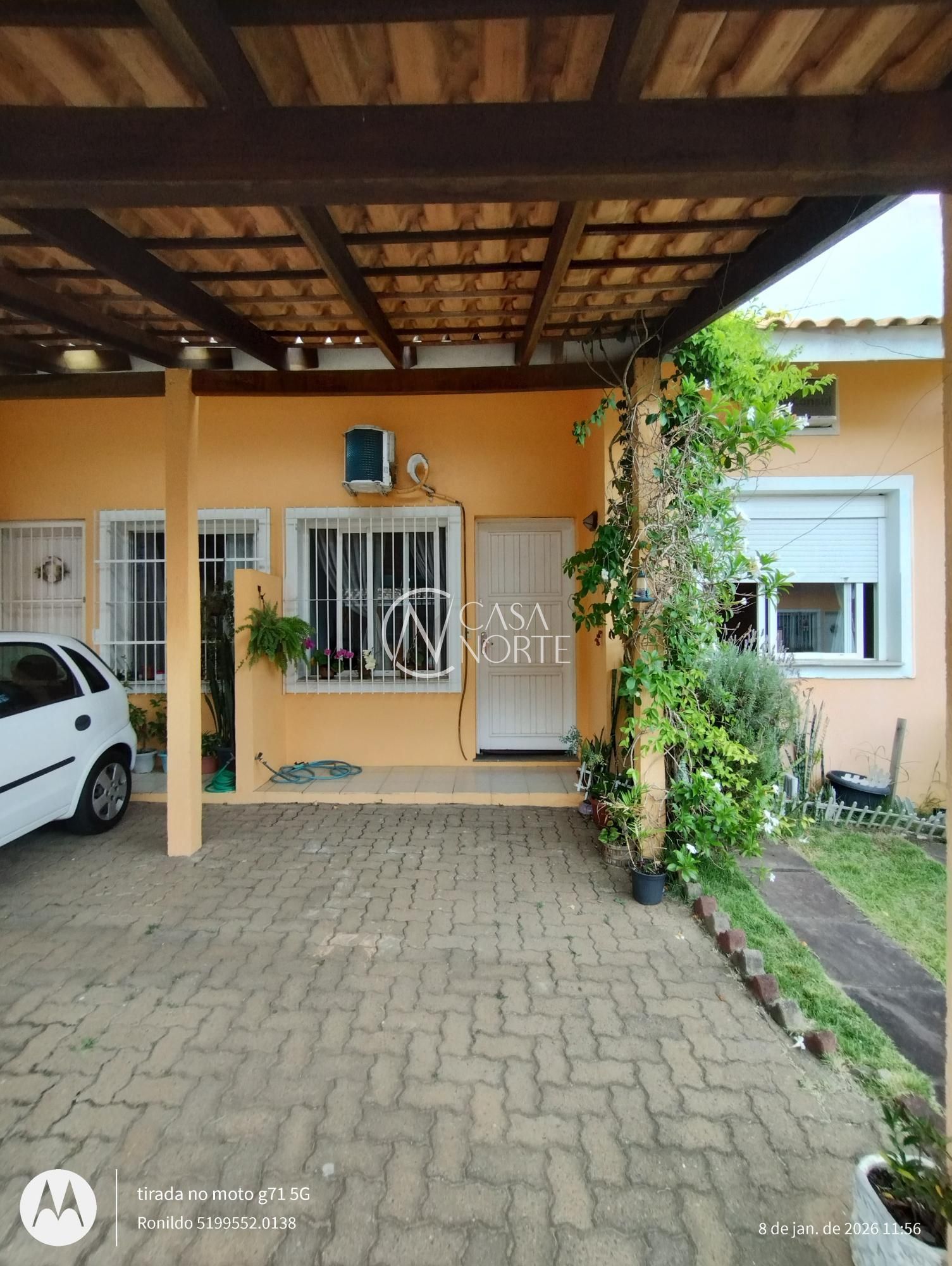 Casa à venda com 2 quartos, 46m², 1 vaga, Rua Ruben Berta no bairro Jardim Leopoldina em Porto Alegre