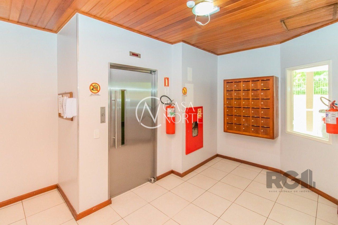 Apartamento à venda com 2 quartos, 72m², 1 vaga, Rua Salvio Soares no bairro Nonoai em Porto Alegre