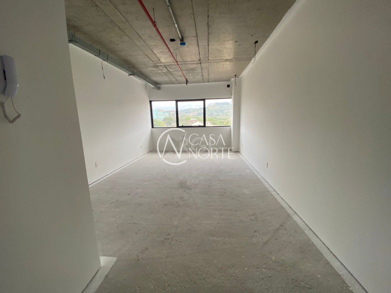 Sala Comercial à venda , 33m², Rua Coronel Aparício Borges no bairro Glória em Porto Alegre