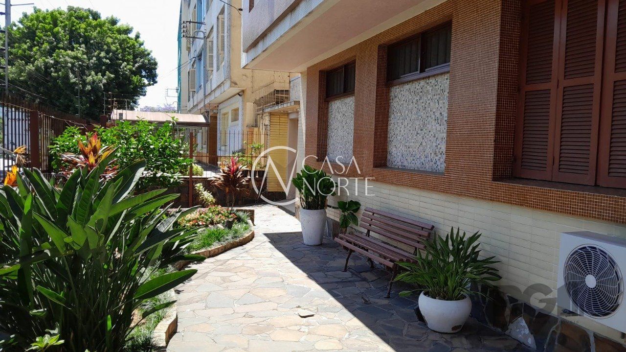 Apartamento à venda com 2 quartos, 76m², Avenida Ipiranga no bairro Azenha em Porto Alegre