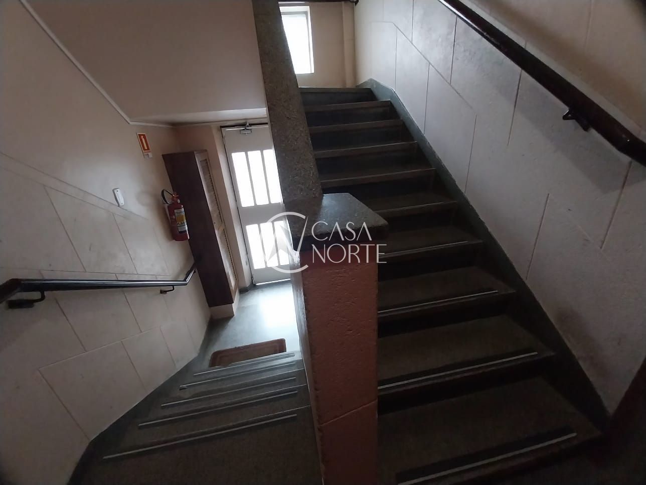 Apartamento à venda com 2 quartos, 75m², Rua Leão XIIi no bairro Cidade Baixa em Porto Alegre