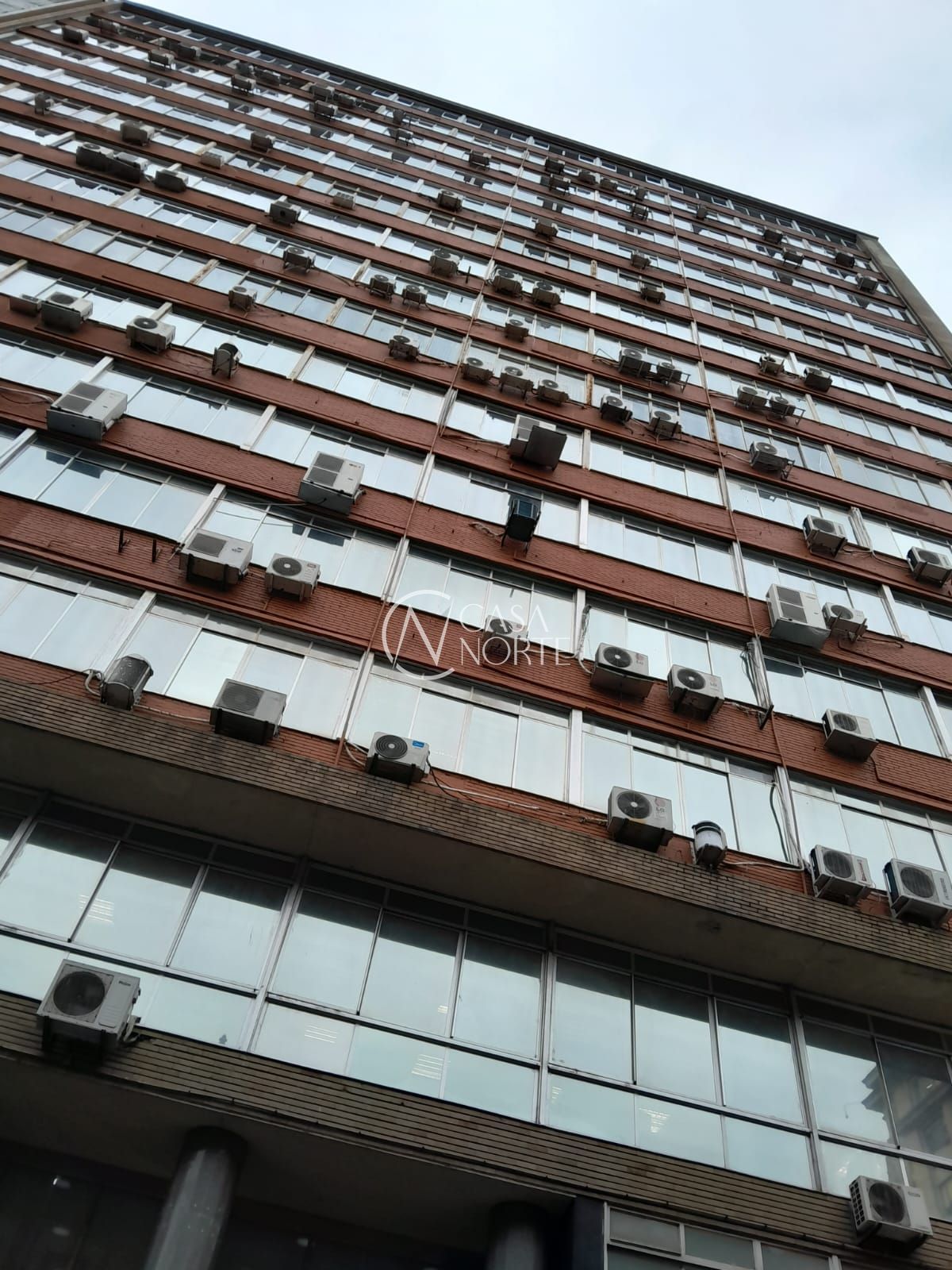 Sala Comercial à venda com 8 quartos, 262m², Rua Uruguai no bairro Centro Histórico em Porto Alegre