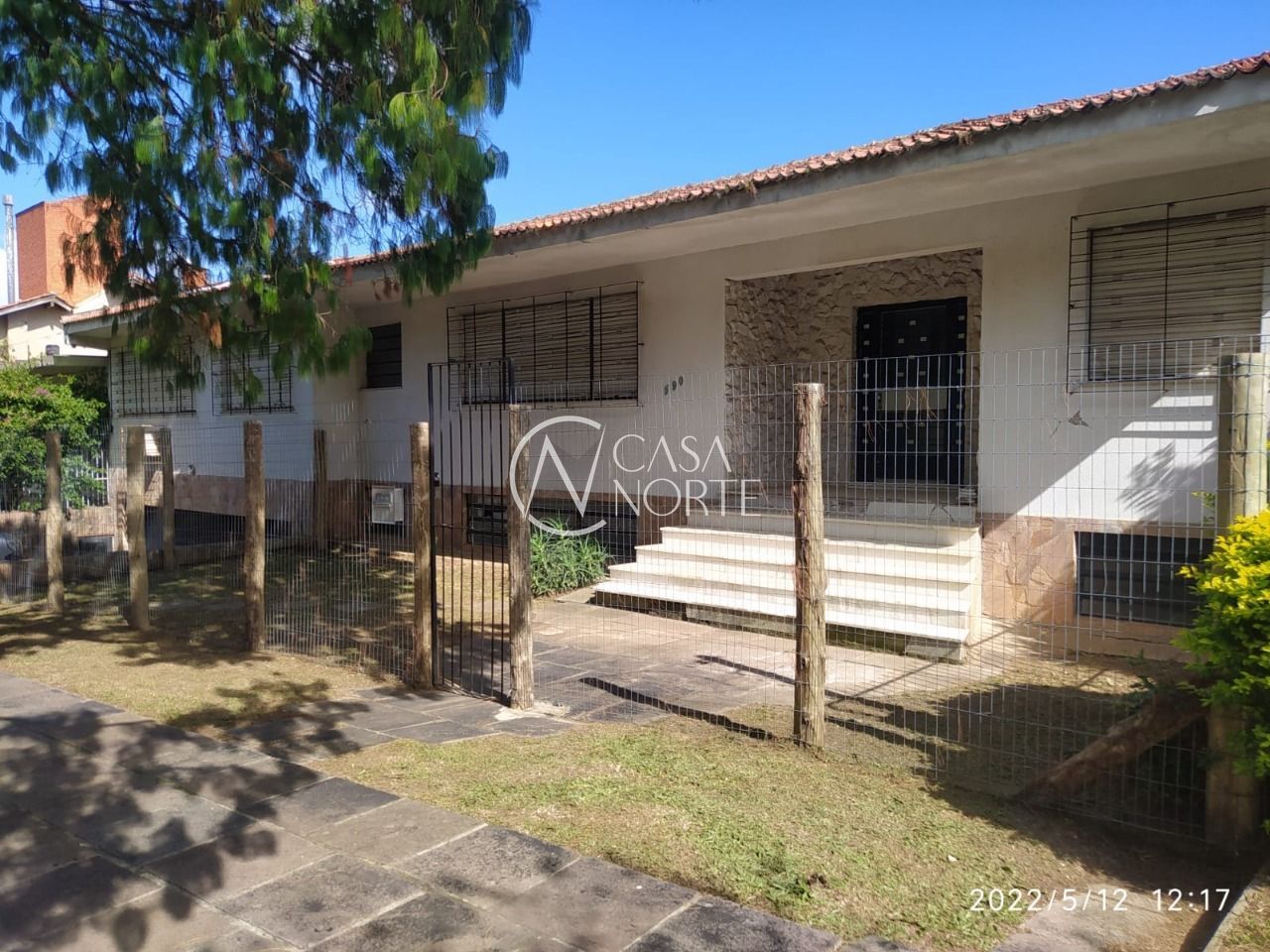 Casa à venda com 4 quartos, 502m², 3 suítes, 6 vagas, Avenida General Barreto Viana no bairro Chácara das Pedras em Porto Alegre