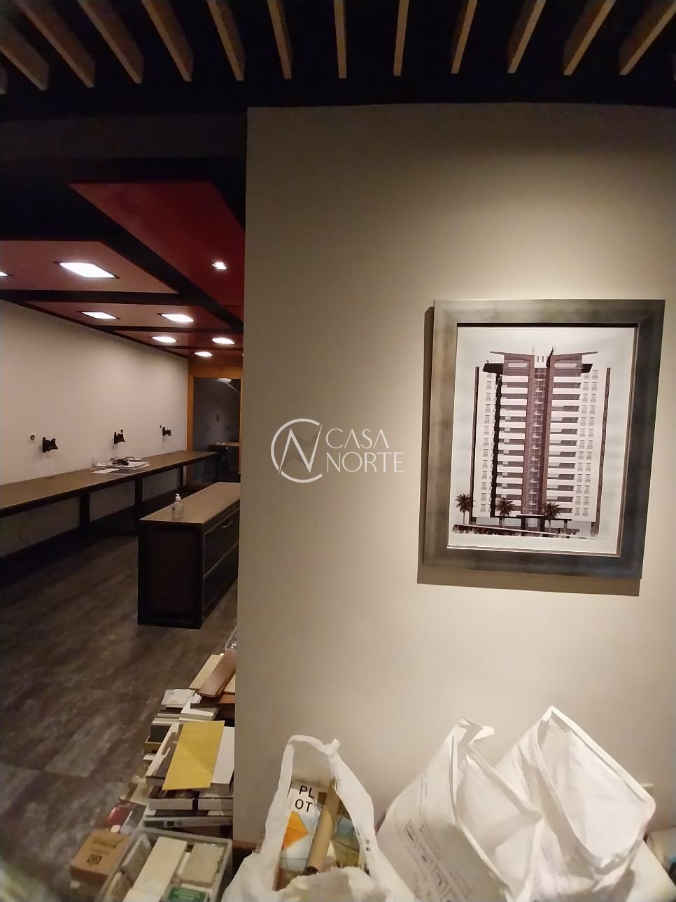 Sala Comercial à venda com 1 quarto, 38m², Rua General Lima e Silva no bairro Cidade Baixa em Porto Alegre