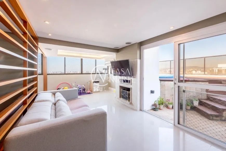 Cobertura à venda com 2 quartos, 149m², 1 suíte, 1 vaga, Rua Martim Aranha no bairro Boa Vista em Porto Alegre