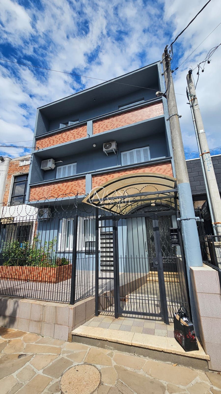 Apartamento à venda com 1 quarto, 44m², Rua General Couto de Magalhães no bairro São João em Porto Alegre