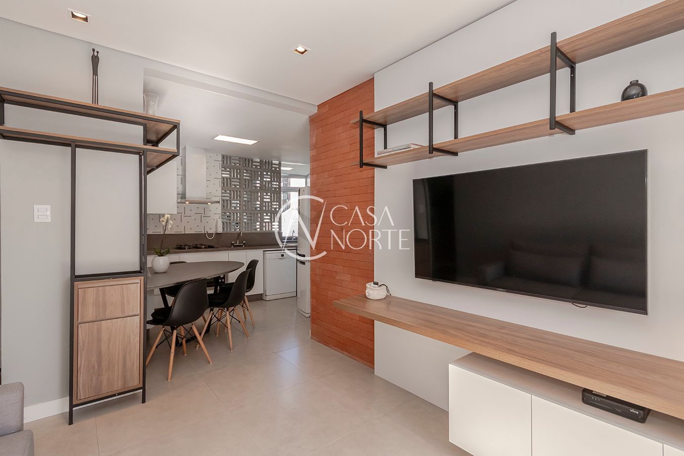 Apartamento à venda com 2 quartos, 89m², 1 suíte, Rua Doutor Florêncio Ygartua no bairro Moinhos de Vento em Porto Alegre