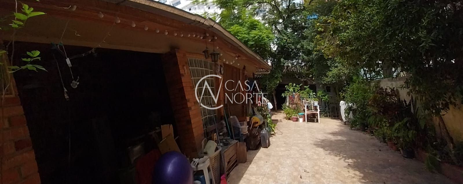 Terreno à venda  com 480m², Rua da República no bairro Cidade Baixa em Porto Alegre