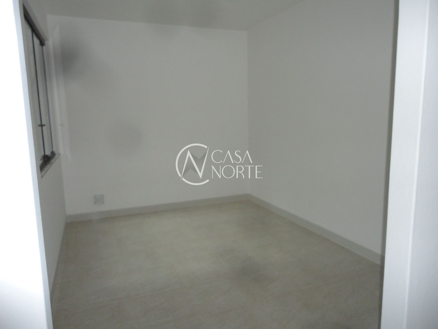 Kitnet à venda , 24m², Rua General Bento Martins no bairro Centro Histórico em Porto Alegre