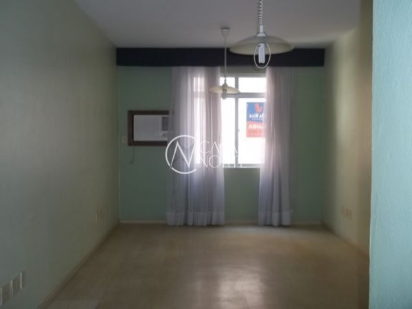 Sala Comercial à venda , 24m², Avenida Venancio Aires no bairro Cidade Baixa em Porto Alegre