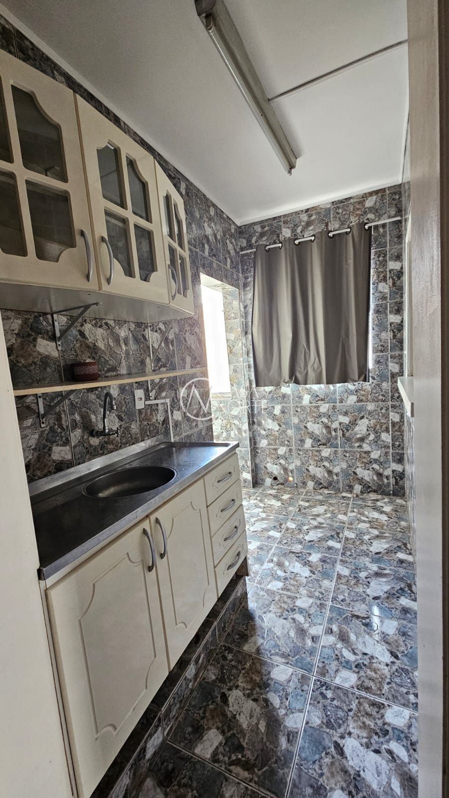 Apartamento à venda com 1 quarto, 44m², Rua General Couto de Magalhães no bairro São João em Porto Alegre