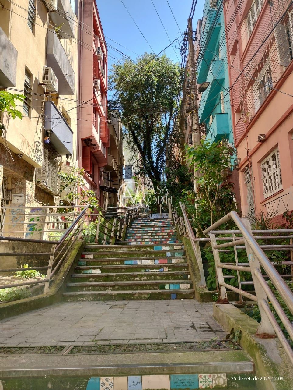 Apartamento à venda com 2 quartos, 63m², Rua Vinte e Quatro de Maio no bairro Centro Histórico em Porto Alegre