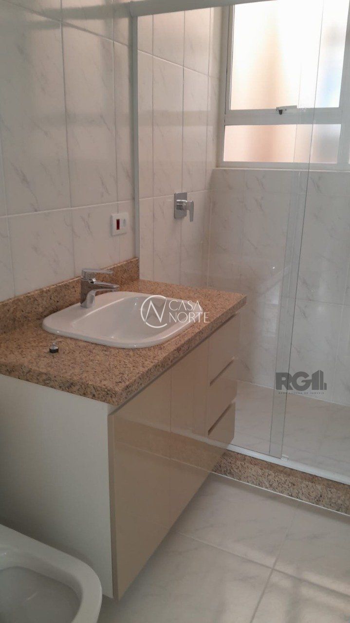 Apartamento à venda com 2 quartos, 76m², Avenida Ipiranga no bairro Azenha em Porto Alegre