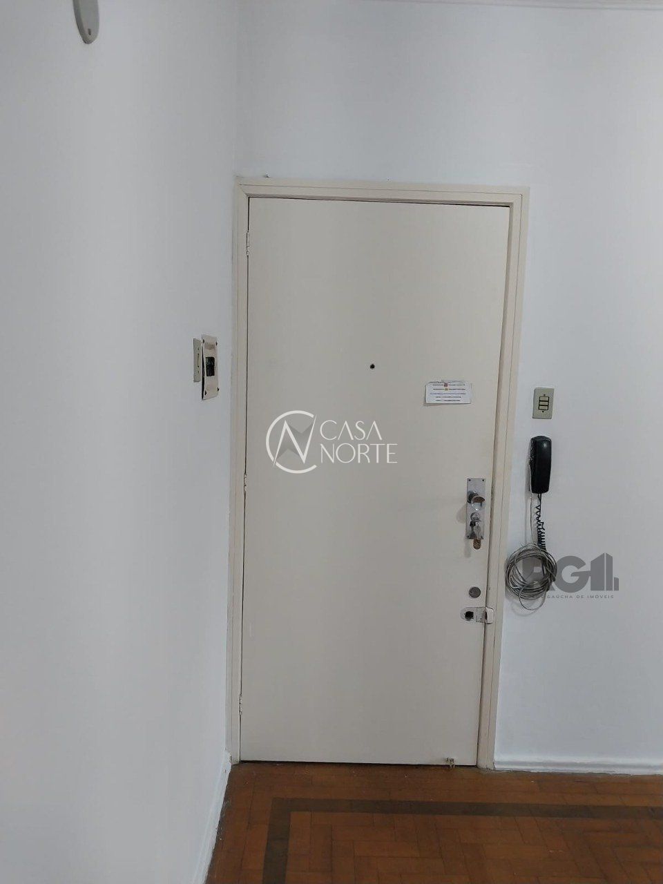 Apartamento à venda com 3 quartos, 113m², 1 vaga, Avenida Jerônimo de Ornelas no bairro Santana em Porto Alegre